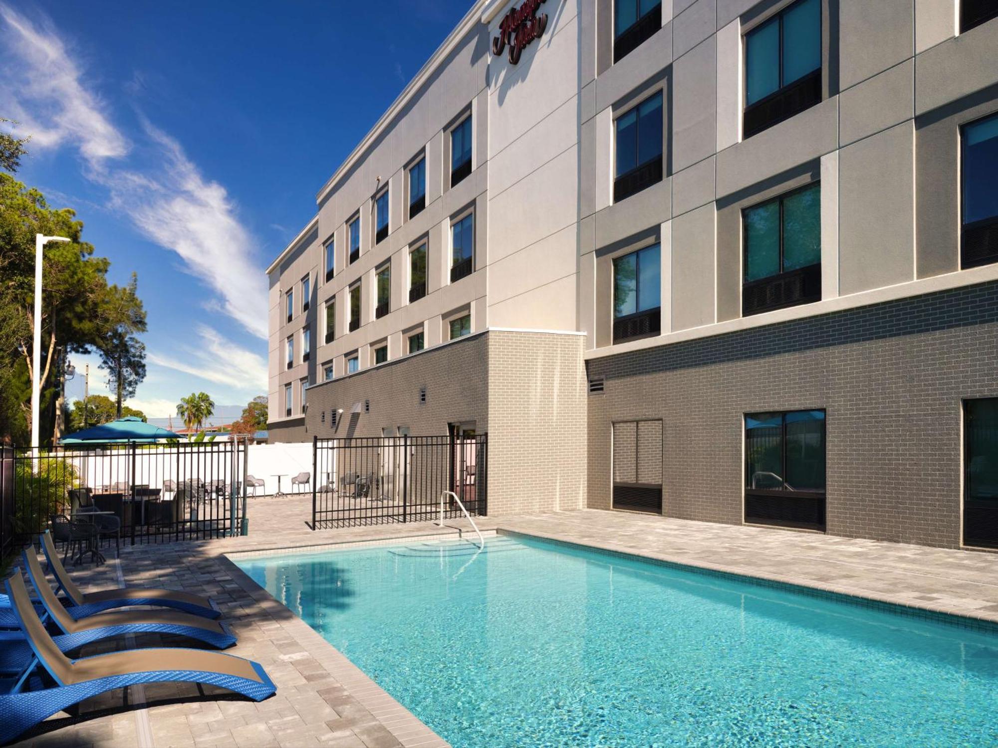 Hampton Inn Pinellas Park St Petersburg, Fl Экстерьер фото